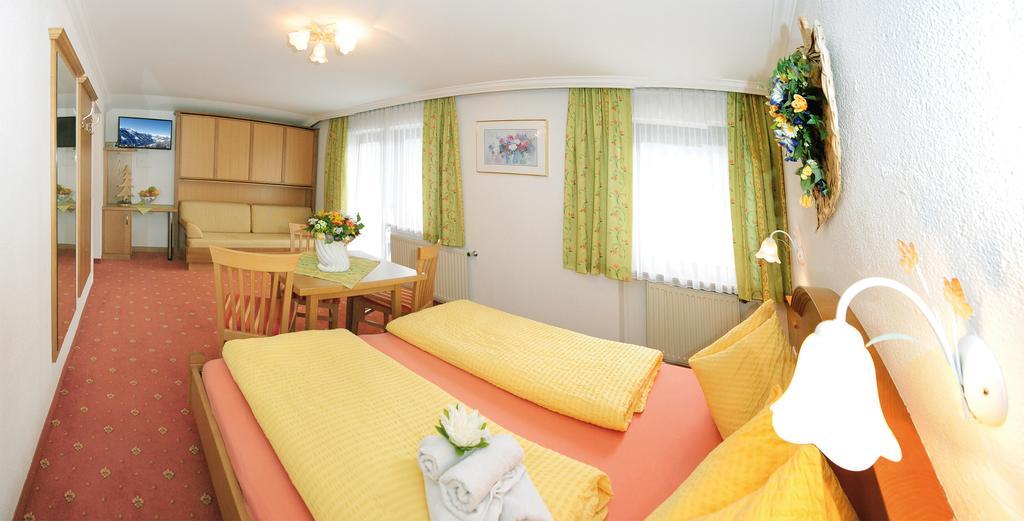 Pension Grafleiten Saalbach-Hinterglemm Habitación foto